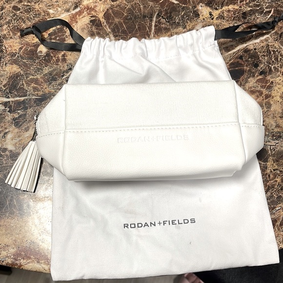 Rodan+Fields bag - Picture 1 of 3